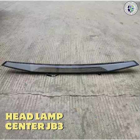 Front Center Jetbus 3 Front Center Jetbus 3 - Gambar 1